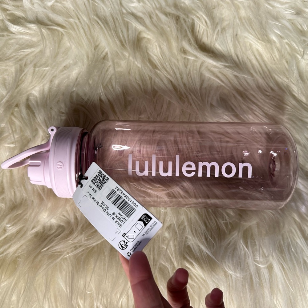 Lululemon Back To Life Clear Bottle 32OZ sold out color PKGW